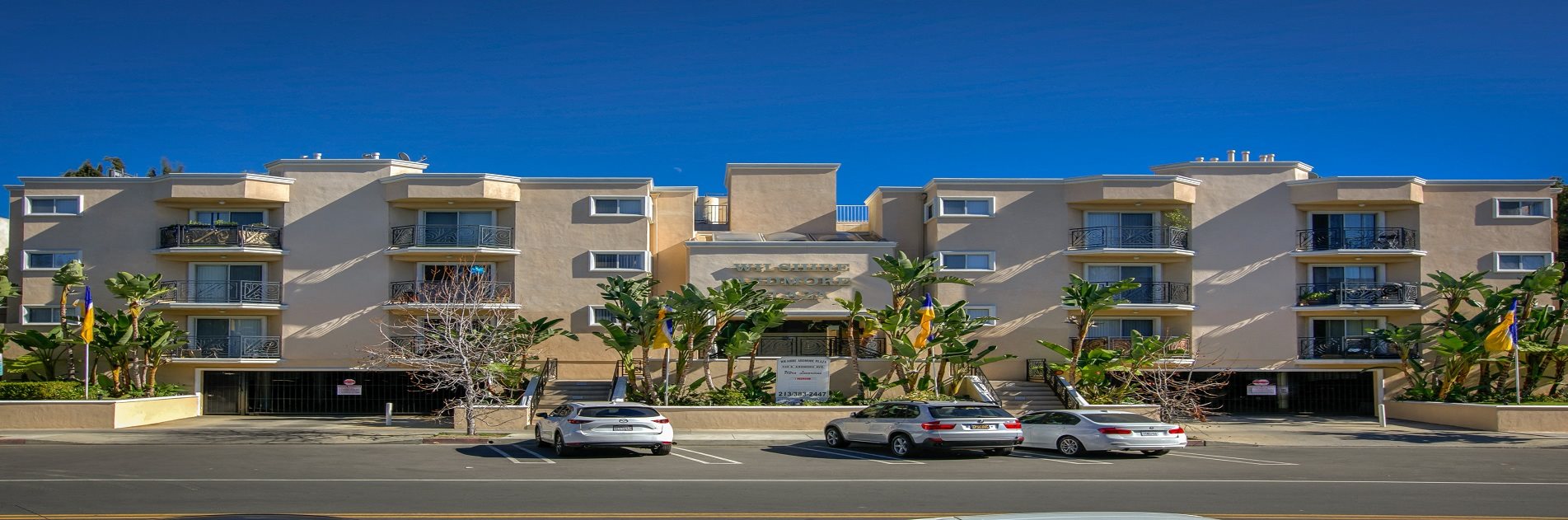 Wilshire Ardmore Plaza Apartments in Los Angeles, CA